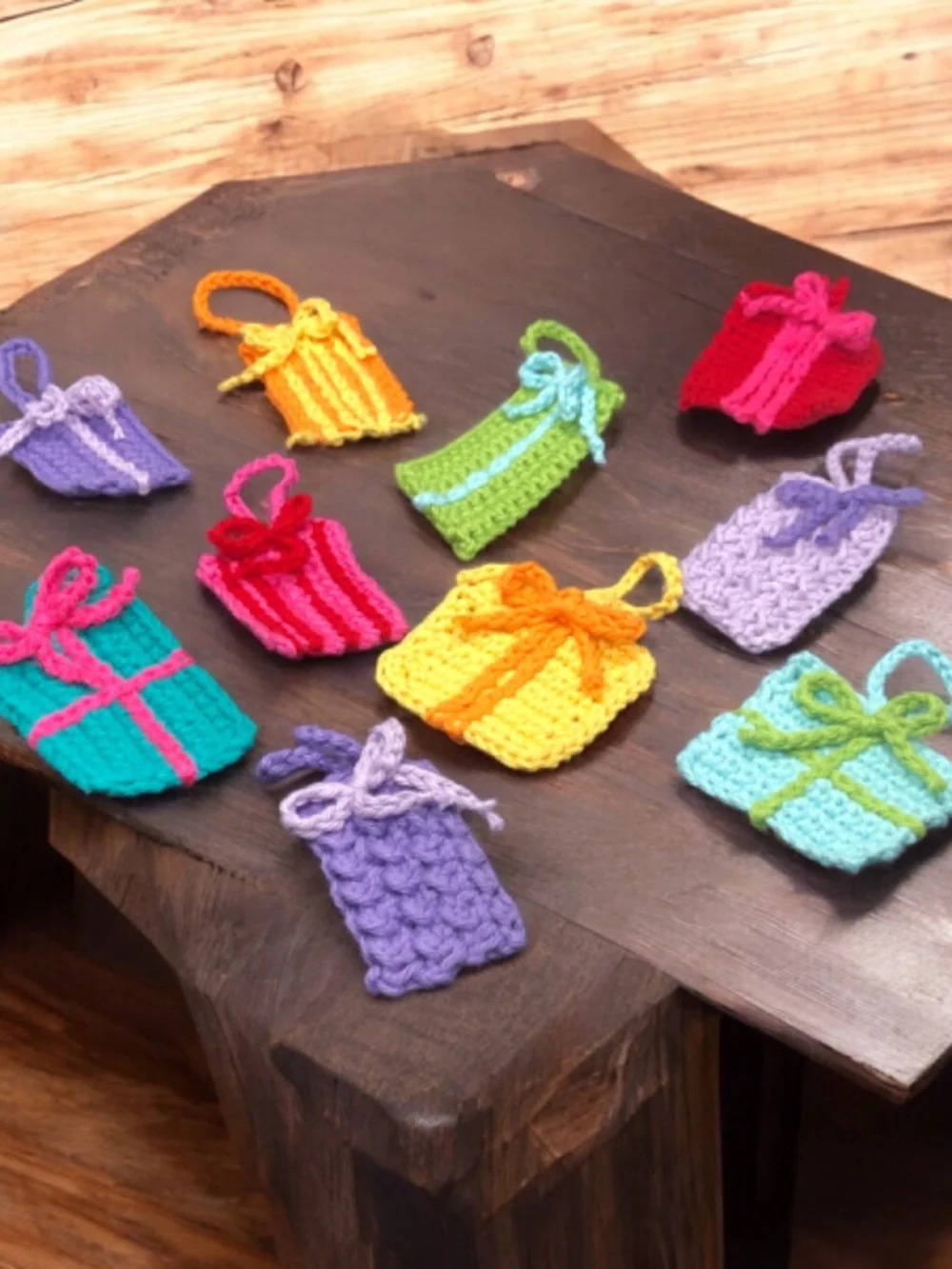 Set of 10 Handmade Present Gift Tags, Christmas Ornaments, Keychain Accessory